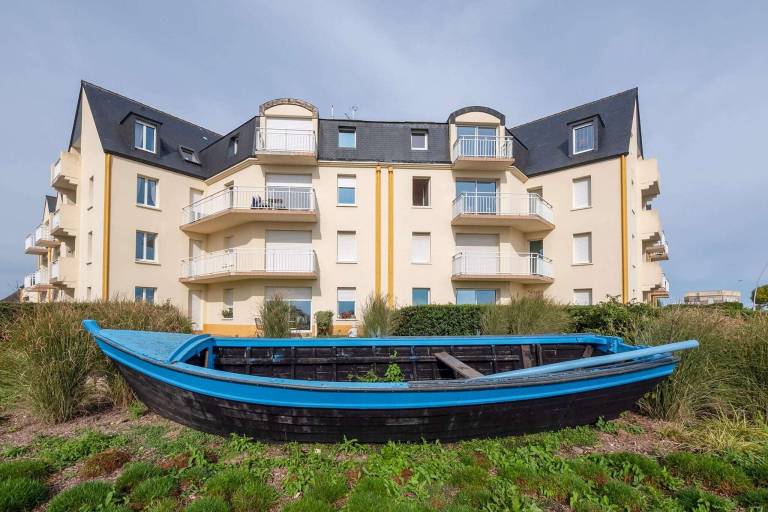 Appartement  Réville