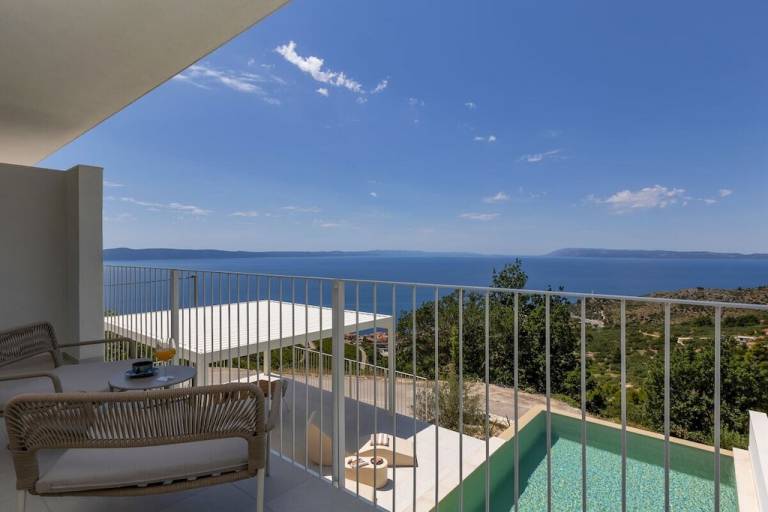 Vacation home with patio & pool | Dogs allowed — photo 4