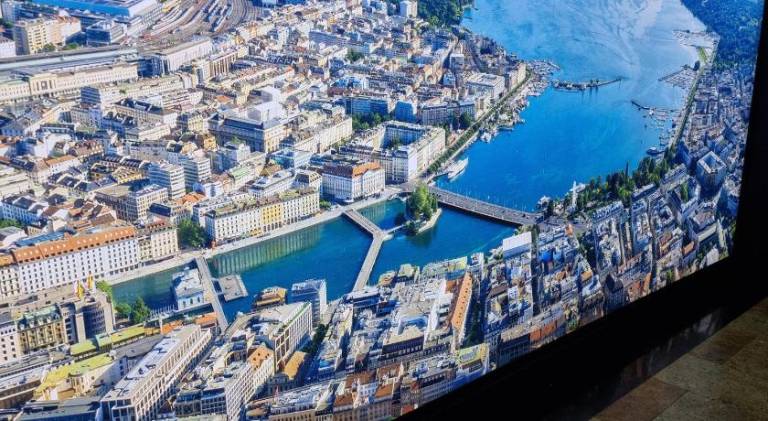 Blue-Lake View in Geneva