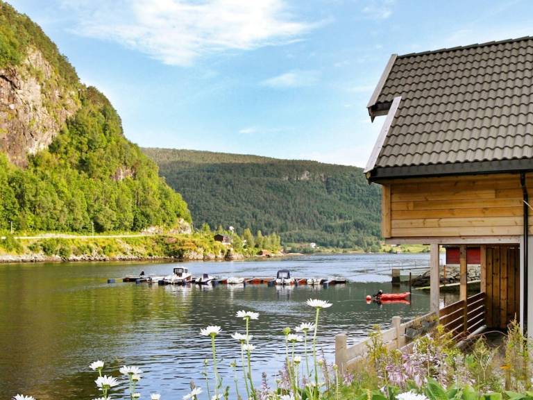 Ferienhaus Leirvik