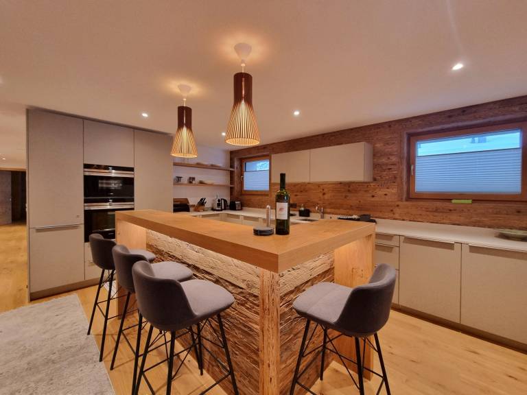 Ferienwohnung mit Hund in Saas-Fee f&uuml;r max. 8 Personen