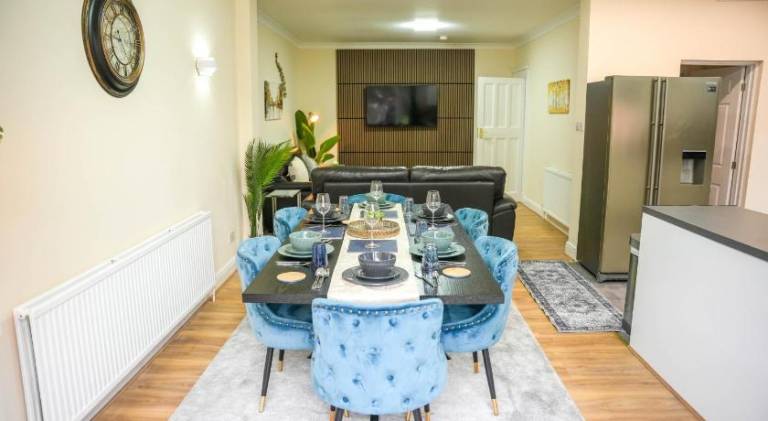 Big house | Pets allowed — photo 2