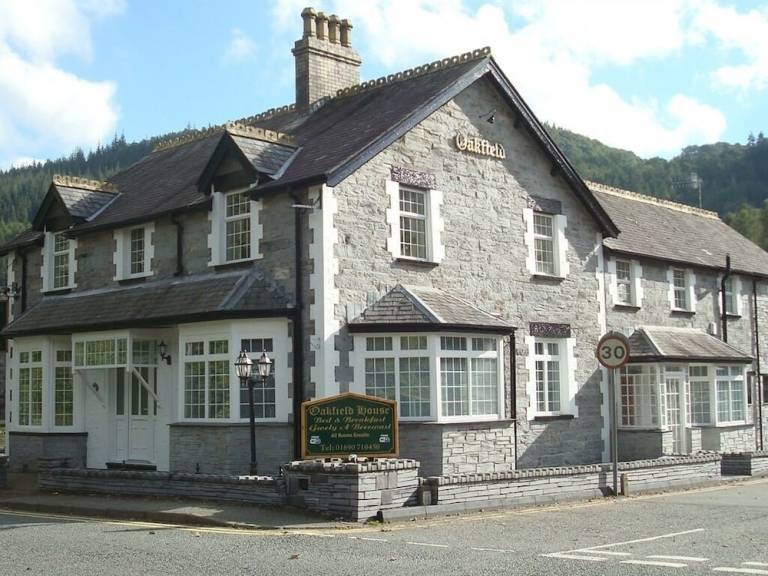 Bed and breakfast  Pentre Du