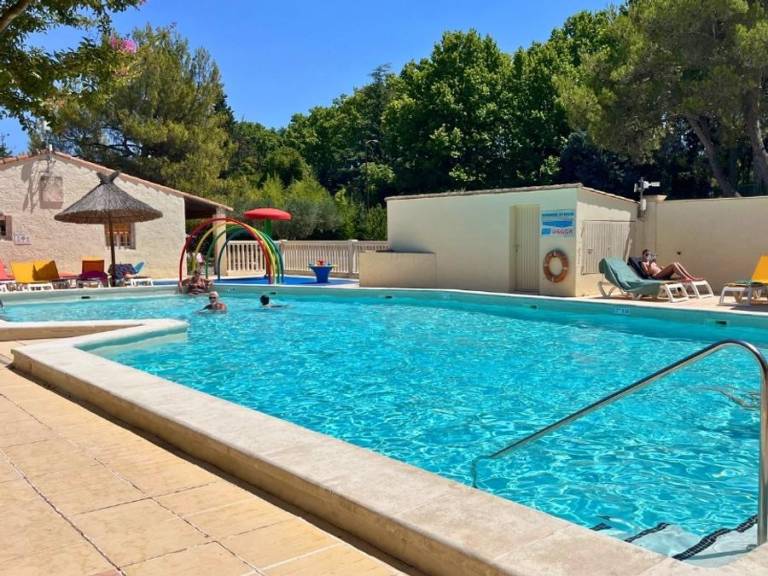 Nice mobile home with heated pool & patio | Pet-friendly — photo 2