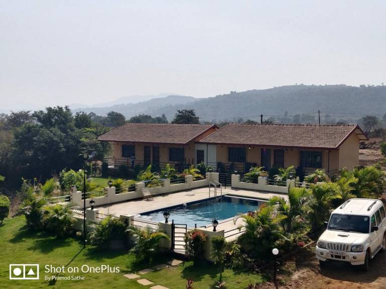 Villa with jacuzzi, garden & pool | Water view | Perfect for remote work | Dogs allowed — photo 5