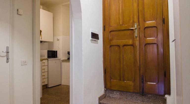 Apartment with 1 room for 4 persons — photo 4