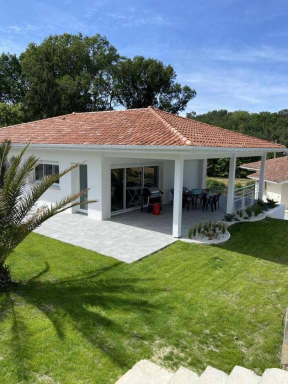 Fully equipped gite with pool, garden & terrace | Dogs allowed — photo 2
