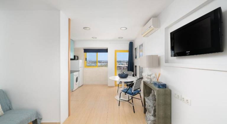 Apartment | Next to the beach | Good for workation | Pet-friendly — photo 2
