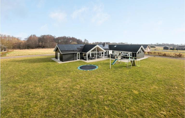 Ferienhaus mit Hund inFlovt Strand, Dänemark  f&uuml;r max. 24 Personen