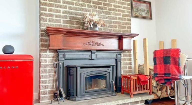 Apartment with 5 rooms for 10 persons in Gatineau, QC