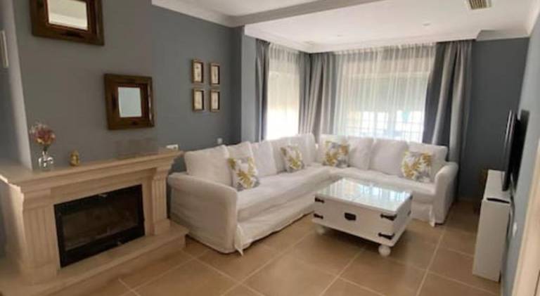 Villa with pool — photo 2