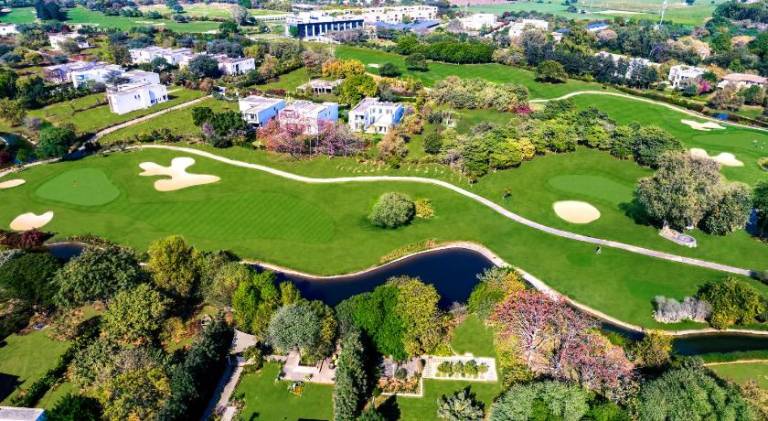 Karma Lakelands Golf Resort & Residences