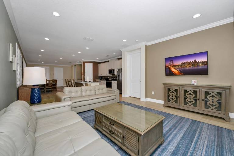 Inviting Home near Disney with Private Pool and WaterPark & Resort Access at Encore Resorts Reunion - 7578MR — photo 3