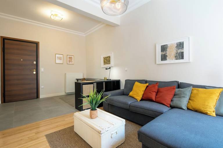 Apartment Neos Kosmos