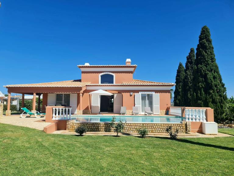 Ferienhaus in Odiáxere f&uuml;r max. 5 Personen am Atlantik