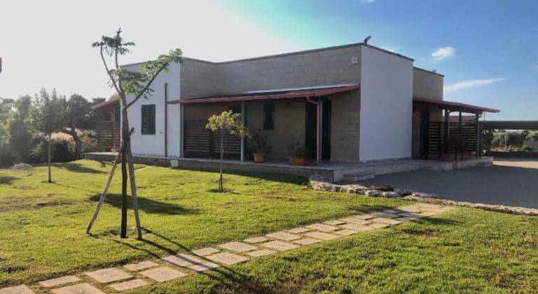 House with pool, barbecue & patio | Perfect for remote work | Pet-friendly in Porto Cesareo