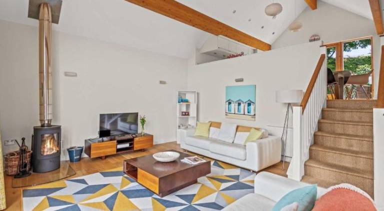 Beautiful vacation home with pool & jacuzzi | Close to the beach | Dogs allowed — photo 2