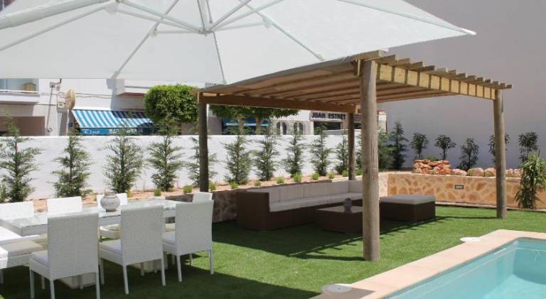 Villa with pool | Pets are welcome — photo 2