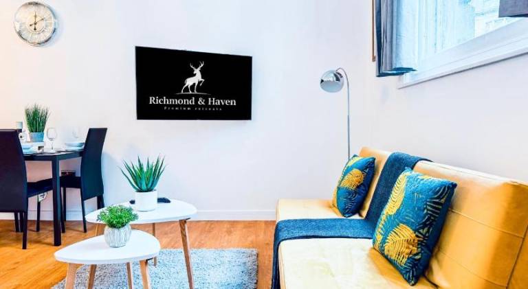 Rental apartment with 1 room for 4 persons in Leeds, AL