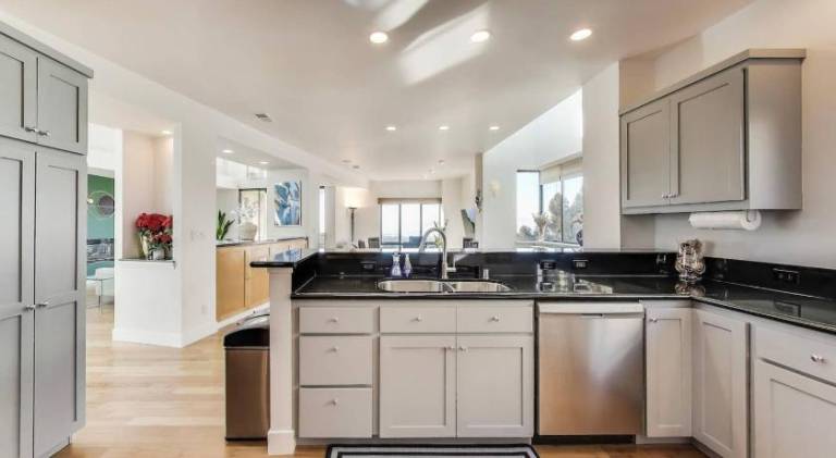 279 m&sup2; Ferienhaus