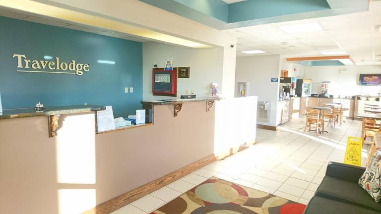 Travelodge by Wyndham Knoxville East — photo 2