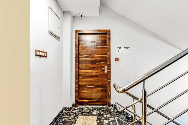 Hotel O MB International — photo 5