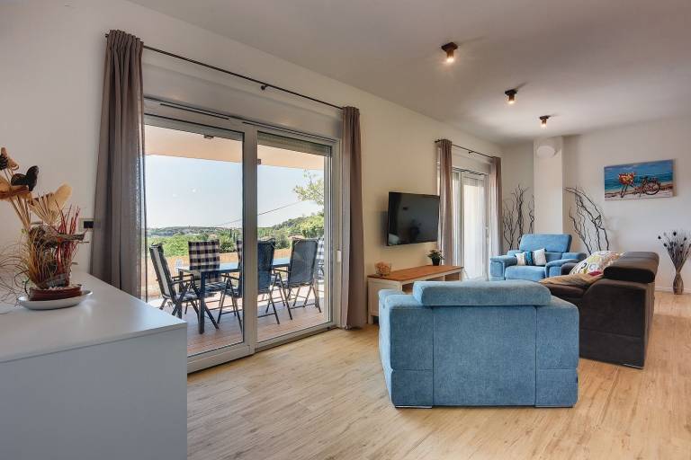Villa with private pool just minutes from the beaches — photo 5