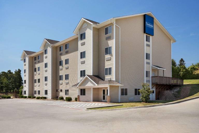 Travelodge by Wyndham McAlester in McAlester, OK