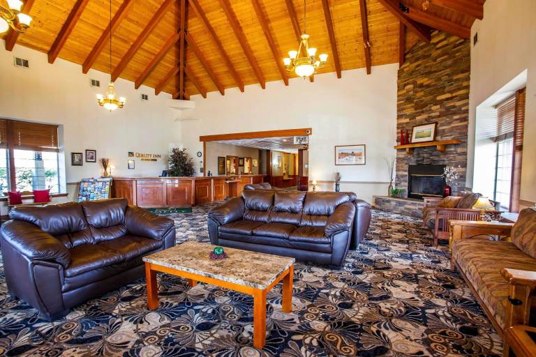 Red Lion Hotel and Conference Center Ellensburg — photo 4