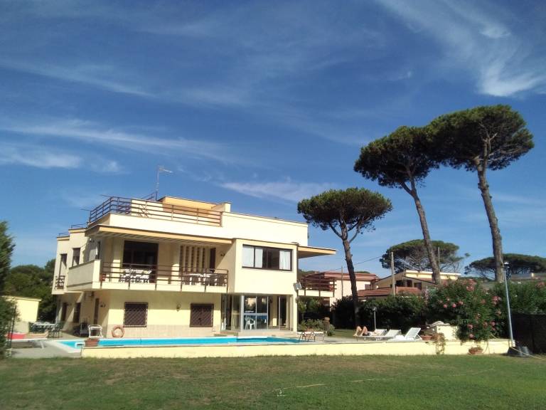 Villa Castel Volturno