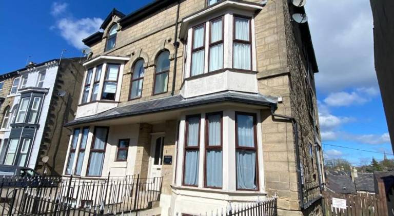 Nice holiday apartment with garden | Pets allowed in Harrogate