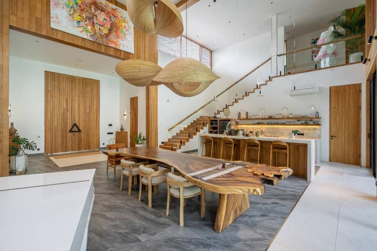 Villa with private pool, grill & patio — photo 4