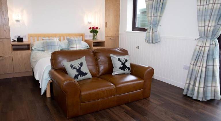 Lovely apartment with hot tub | Pets allowed in Inverness