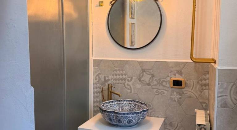 Charming apartment with patio | Dogs allowed — photo 2