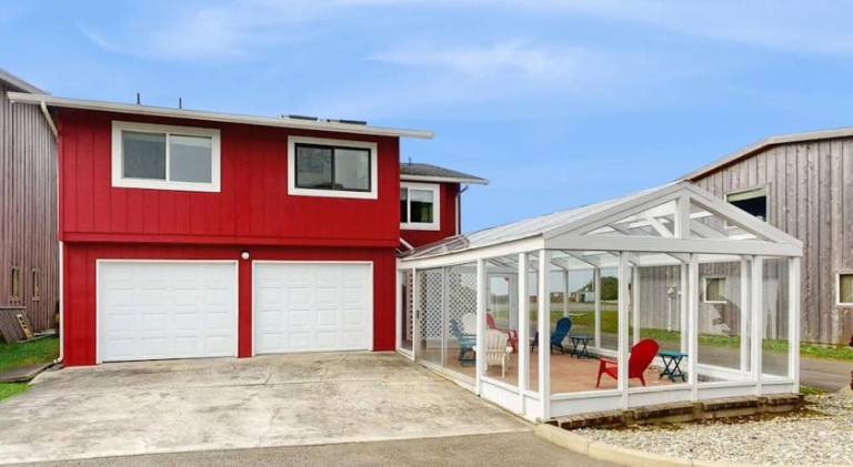 Vacation home | Close to the beach | Pet-friendly in Bandon, OR