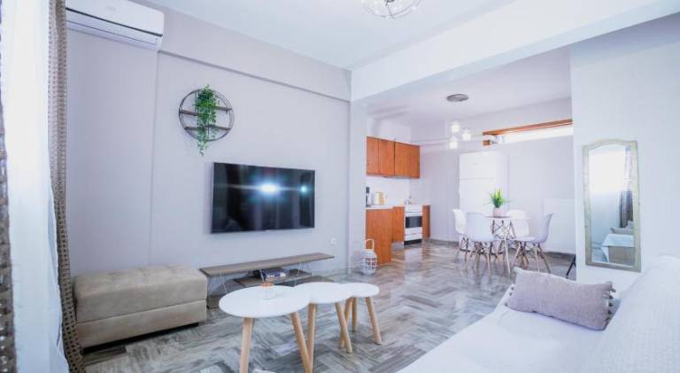 Rental apartment with terrace — photo 2
