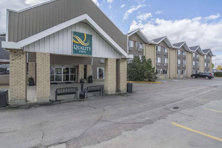 Quality Inn West Edmonton in Edmonton, AB
