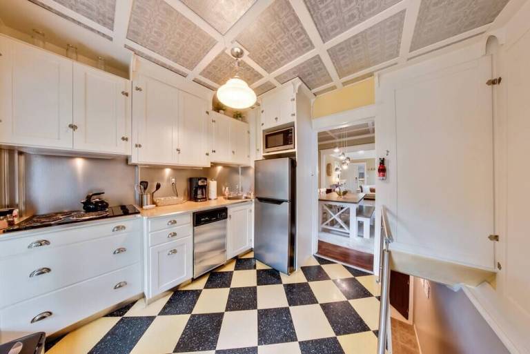 House Saskatoon