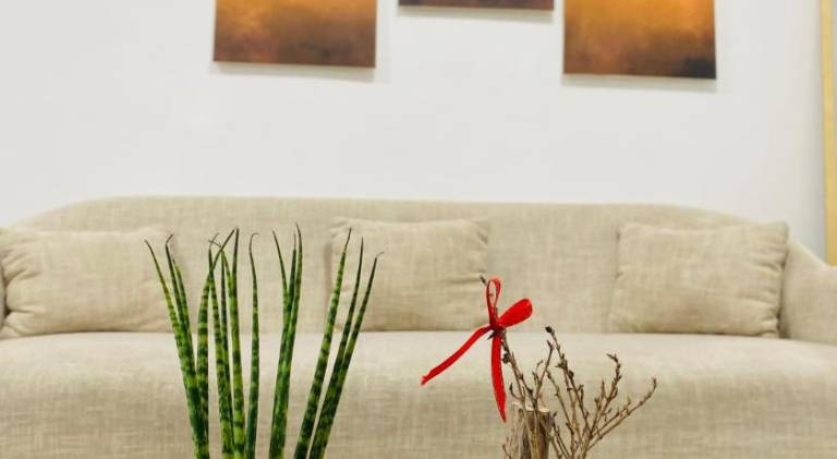 Serviced apartment with patio | Pets allowed — photo 5