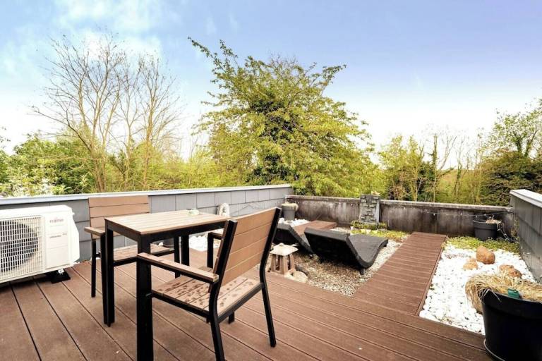 Accommodation  Mons