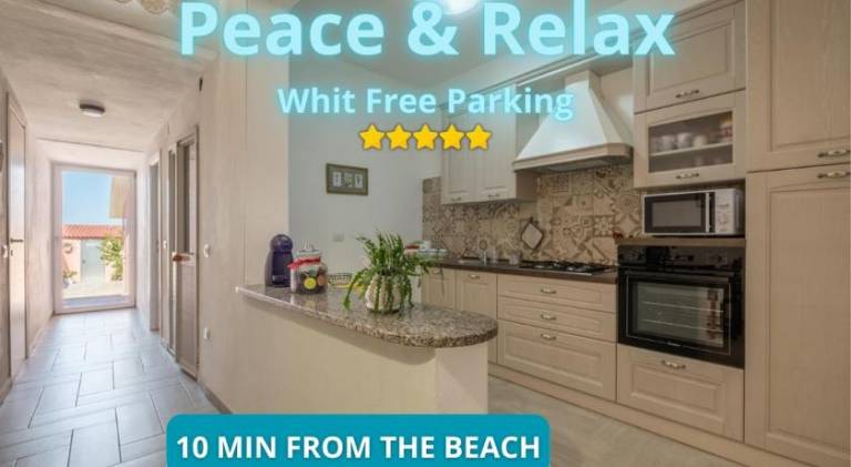 Rental apartment with patio & garden in Oristano