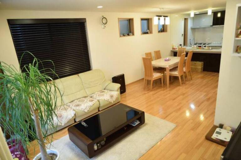 Higashi Shinjuku Modern House — photo 2