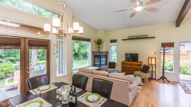 Cabin  Parksville