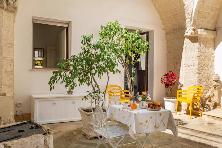 Apartment 'Dimora Egilò - Solarium' with Shared Terrace, Wi-Fi and Air Conditioning — photo 4