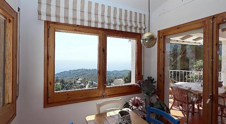 Beautiful house with terrace, garden & private pool | Pet-friendly — photo 3