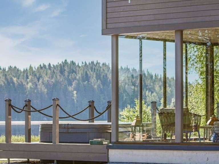 Vacation home with sauna & terrace | Nature view — photo 3