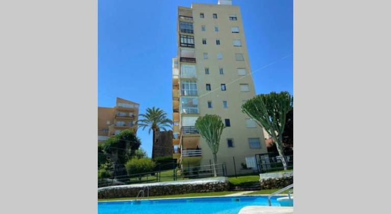 Holiday apartment with pool — photo 4