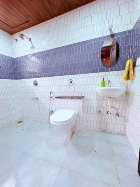 House with 1 room for 8 persons — photo 5