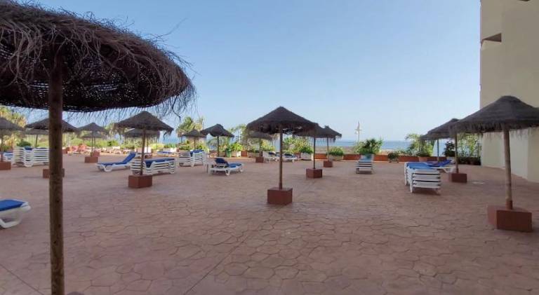 Charming apartment with pool | Next to the beach | Dogs allowed — photo 4