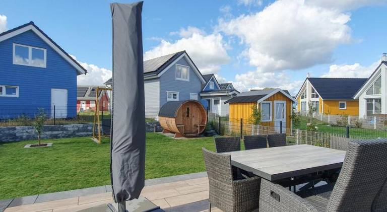 Lovely vacation home with sauna | Pets allowed — photo 3